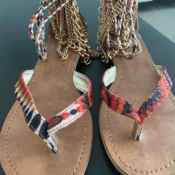 Zigi Soho sandals with multiple gold ankle straps - Picture 2 of 4